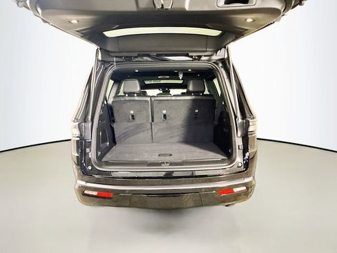 New 2026 Jeep Grand Wagoneer 4WD image 28