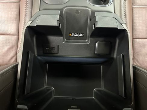 Used 2024 GMC Sierra 1500 Denali w/ Denali Reserve Package image 40