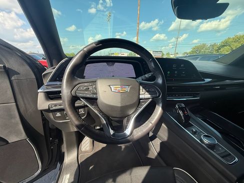 Used 2024 Cadillac Escalade Sport AWD/4WD image 16