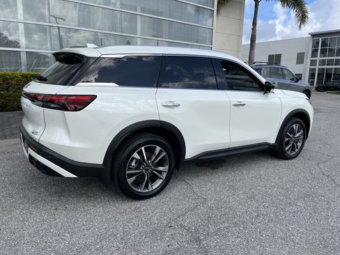 Certified 2024 INFINITI QX60 Luxe FWD image 6