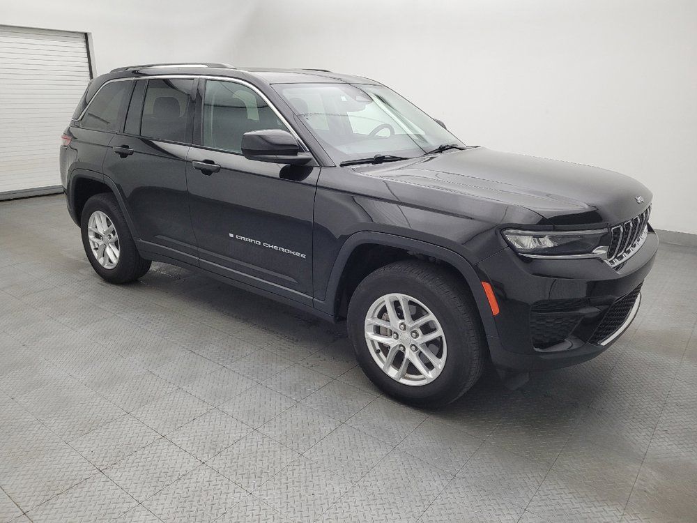 Used 2023 Jeep Grand Cherokee Laredo X AWD/4WD image 11