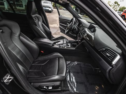 Used 2016 BMW M3 RWD image 28