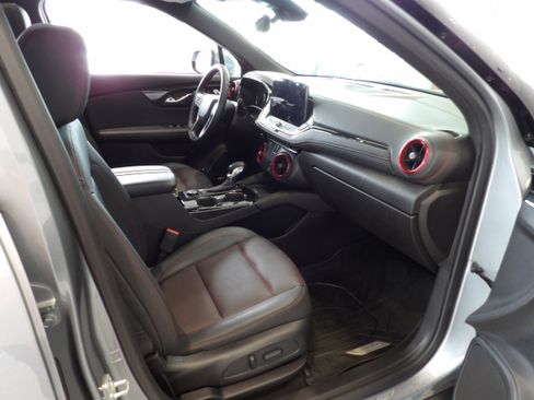 Used 2021 Chevrolet Equinox LT image 27