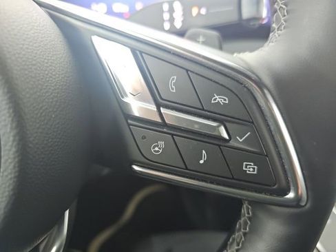 Used 2025 Buick Enclave Preferred image 13