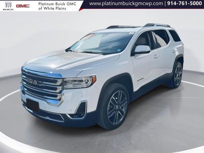 Used 2022 GMC Acadia SLT w/ Preferred Package