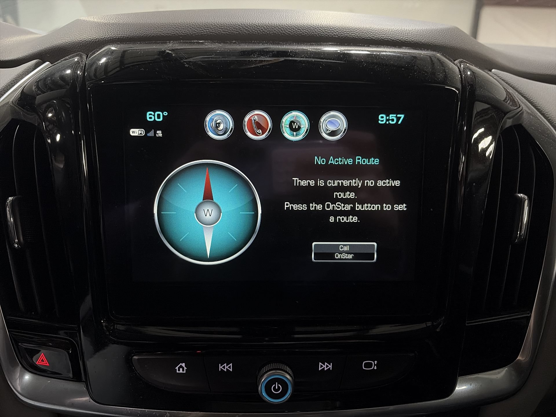 Used 2019 Chevrolet Traverse LT AWD/4WD image 15