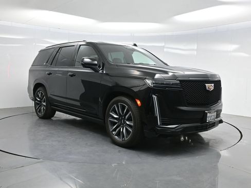 Used 2024 Cadillac Escalade Sport w/ Touring Package AWD/4WD image 44