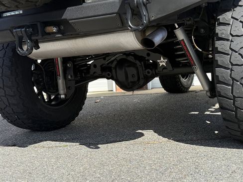 Used 2015 Jeep Wrangler Unlimited Rubicon w/ Dual Top Group image 41