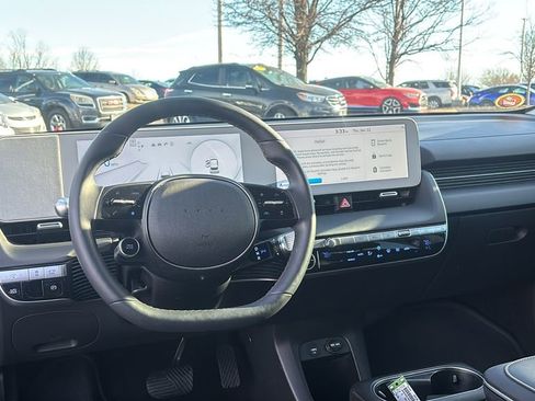 Used 2024 Hyundai Ioniq 5 SEL image 13