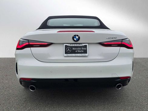 Used 2024 BMW 430i Convertible image 4