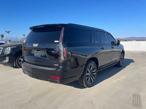 Used 2021 Cadillac Escalade ESV Sport w/ Driver Assist Tech Package RWD image 2