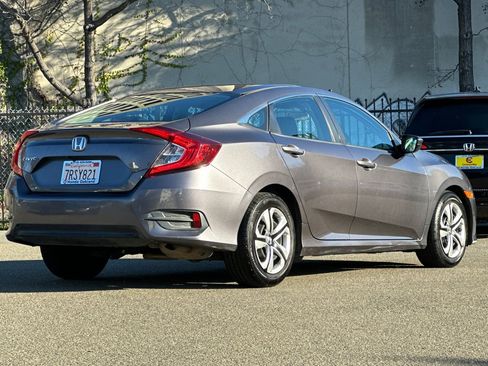 Used 2016 Honda Civic LX image 4