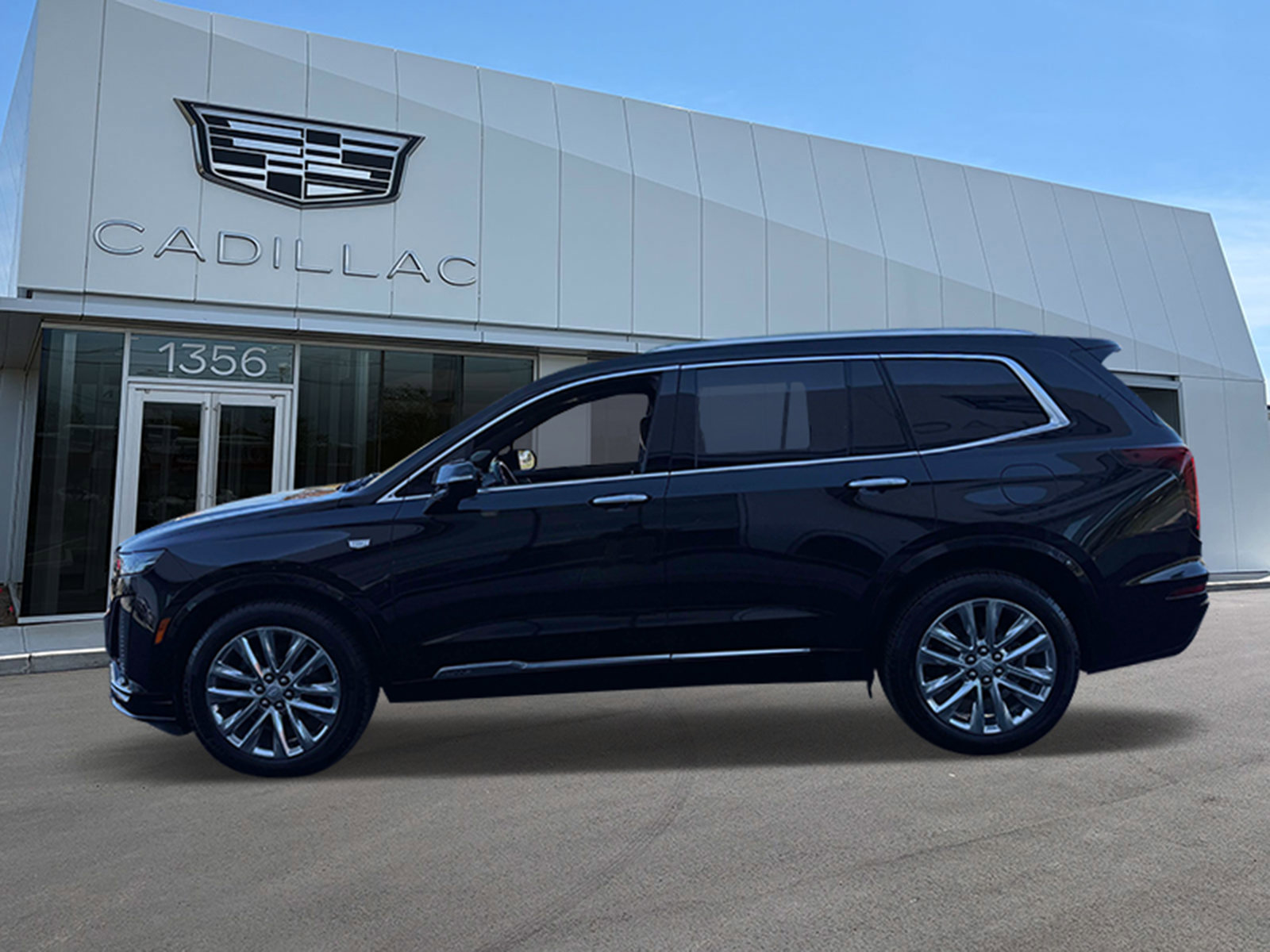 Used 2021 Cadillac XT6 Premium Luxury FWD image 3