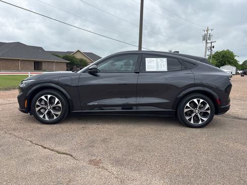 Used 2022 Ford Mustang Mach-E Premium image 2