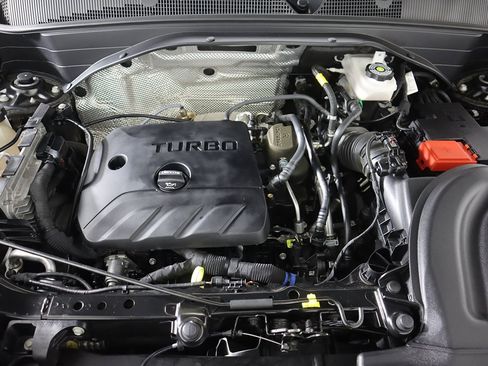 Used 2022 Chevrolet TrailBlazer LT w/ Sun and Liftgate Package image 22