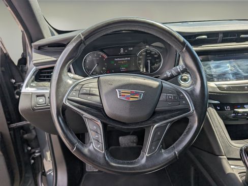 Used 2020 Cadillac XT5 Premium Luxury FWD image 15