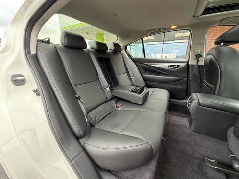 Used 2021 INFINITI Q50 Luxe w/ Seat & Sound Package image 19