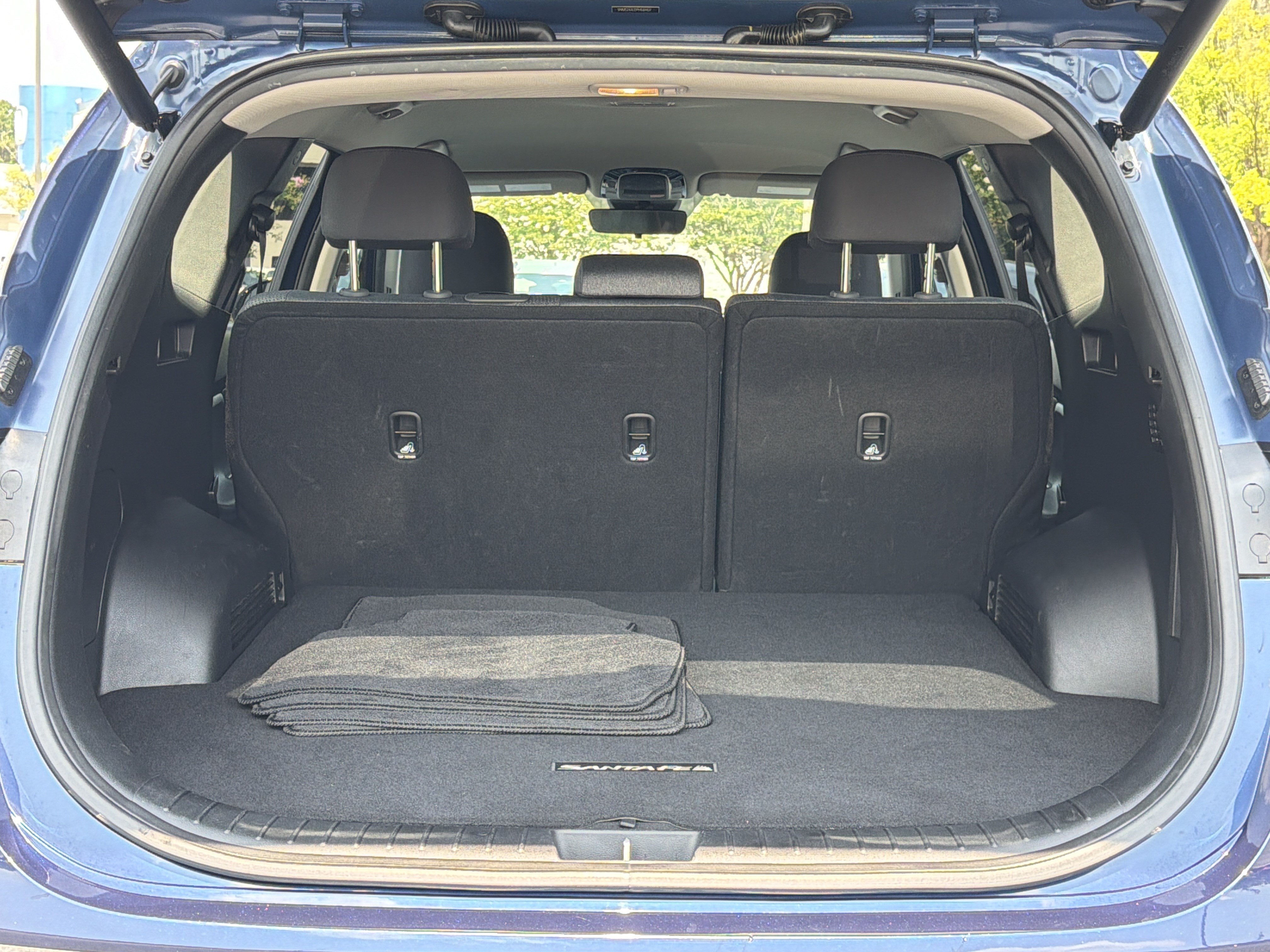 Used 2023 Hyundai Santa Fe SEL w/ Cargo Package FWD image 25