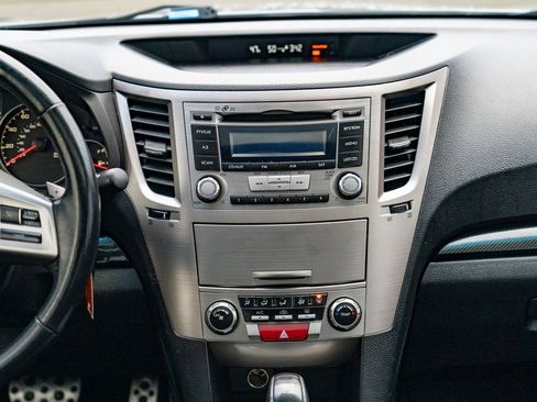 Used 2013 Subaru Legacy 2.5i Sport w/ Popular Pkg 2 image 19