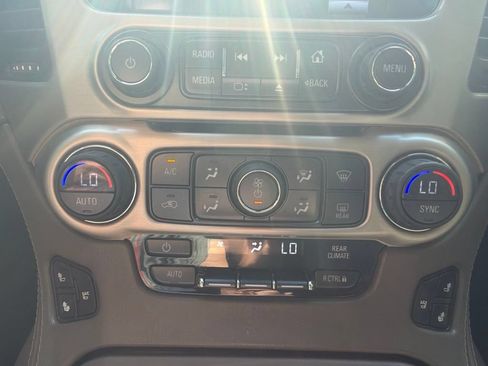 Used 2016 GMC Yukon Denali w/ Open Road Package AWD/4WD image 12