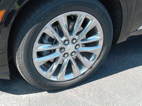 Certified 2023 Cadillac XT6 Premium Luxury w/ Technology Package AWD/4WD image 7