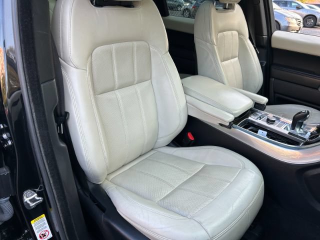 Used 2018 Land Rover Range Rover Sport HSE AWD/4WD image 29