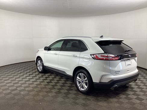 Used 2020 Ford Edge SEL w/ Cold Weather Package AWD/4WD image 4
