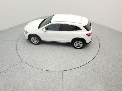 Certified 2023 Mercedes-Benz GLA 250 4MATIC image 16