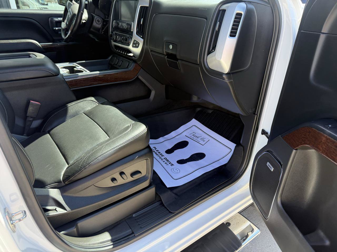 Used 2018 GMC Sierra 1500 SLT AWD/4WD image 16