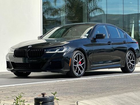 Used 2023 BMW 530i w/ M Sport Package RWD image 7
