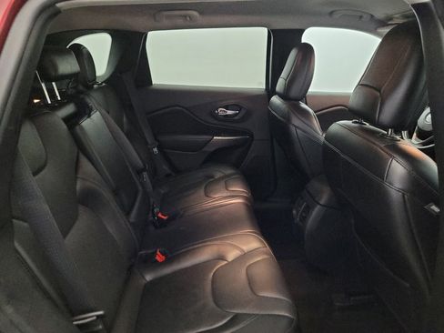 Used 2020 Jeep Cherokee Limited AWD/4WD image 19