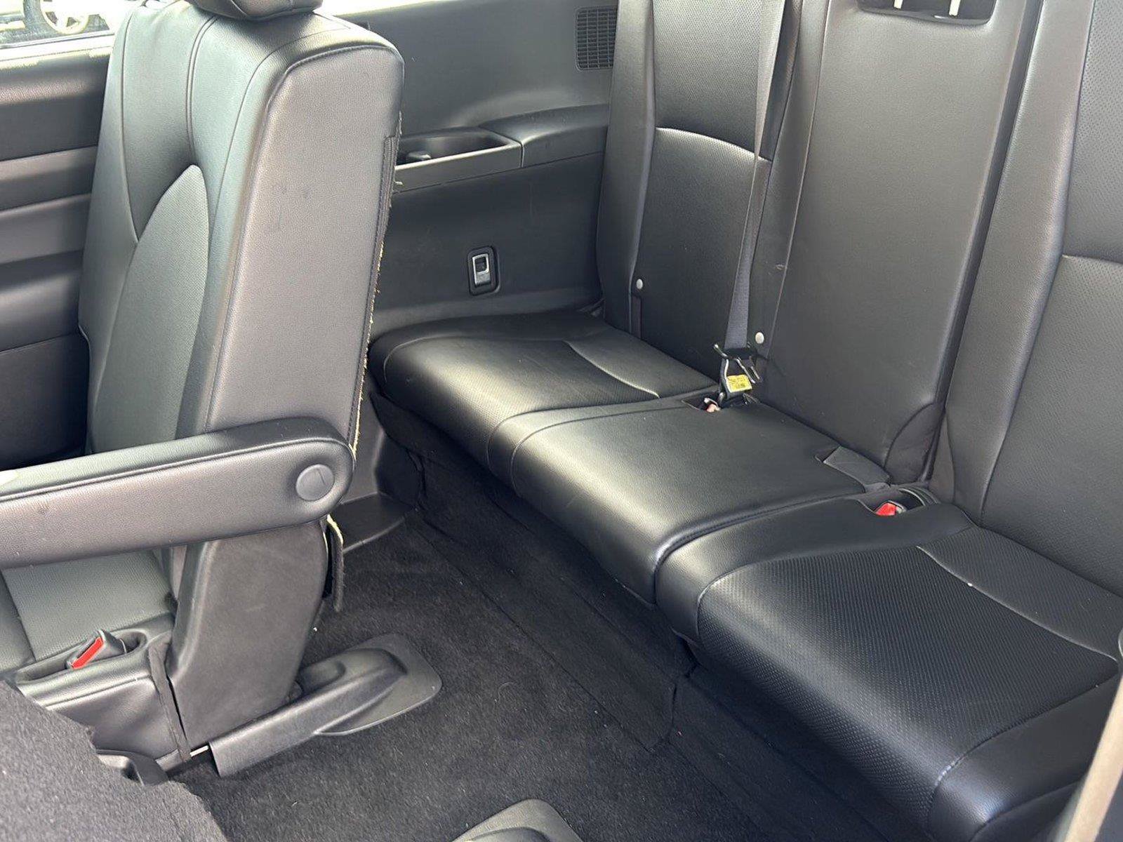 Used 2025 Toyota Grand Highlander AWD image 33