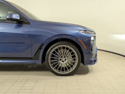 Used 2023 BMW ALPINA XB7 image 11