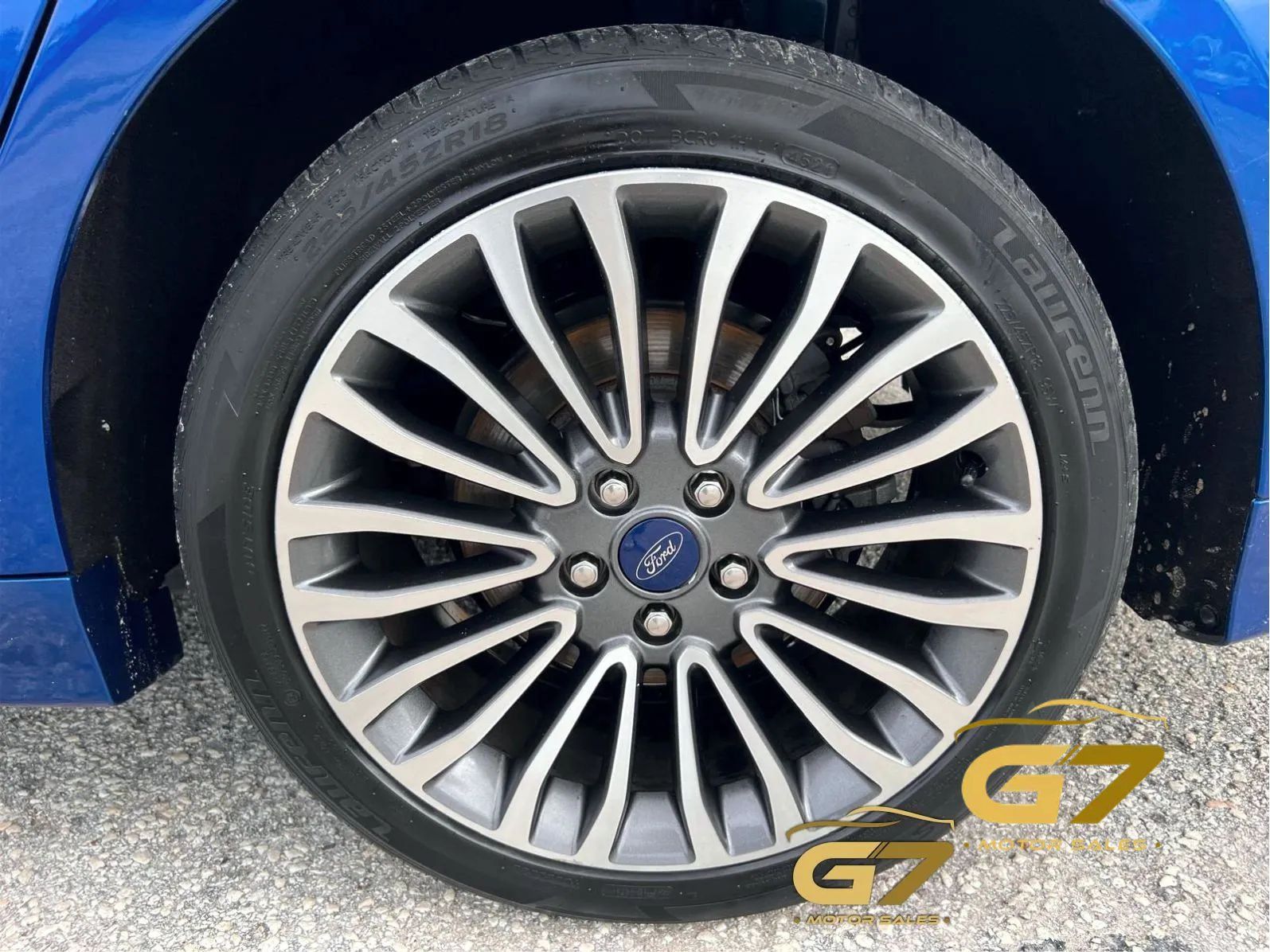 Used 2018 Ford Fusion SE w/ Fusion SE Technology Package FWD image 10