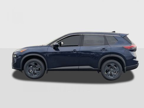 New 2026 Nissan Rogue SV FWD image 2