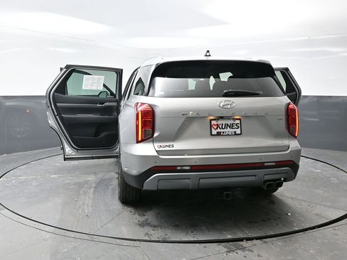 Used 2025 Hyundai Palisade SEL image 60