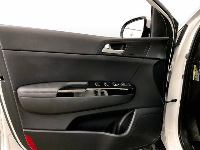 Used 2021 Kia Sportage S w/ S AWD Premium Package image 22