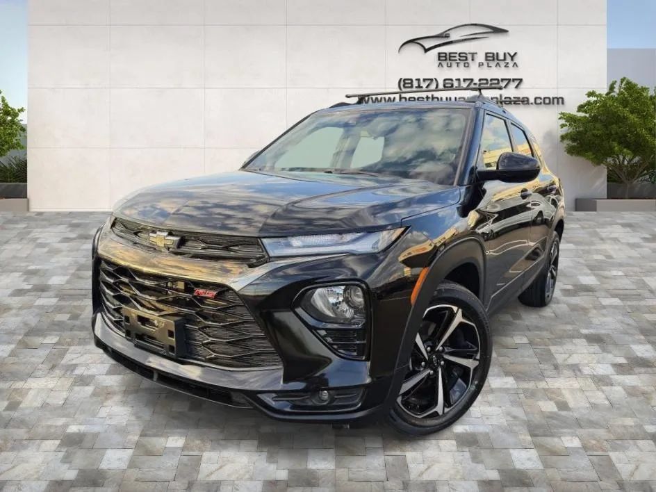 Used 2022 Chevrolet TrailBlazer RS FWD image 3