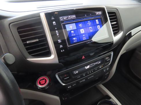 Used 2020 Honda Ridgeline RTL-E image 17