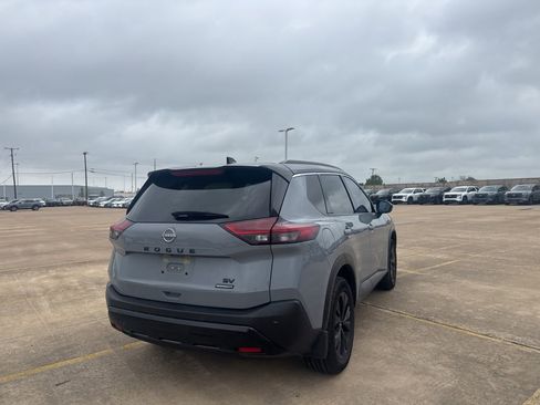 Certified 2023 Nissan Rogue SV w/ SV Premium B Package image 19