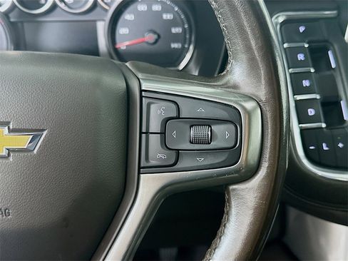 Used 2021 Chevrolet Suburban LT image 26