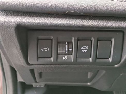 Used 2022 Subaru Outback Limited XT image 15