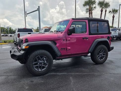 Used 2024 Jeep Wrangler Sport AWD/4WD image 3