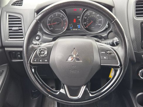 Used 2017 Mitsubishi Outlander Sport ES FWD image 18