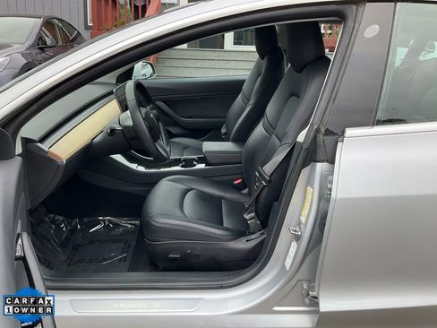 Used 2018 Tesla Model 3 Long Range image 13