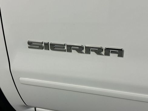 Used 2015 GMC Sierra 1500 SLE w/ SLE Value Package AWD/4WD image 26