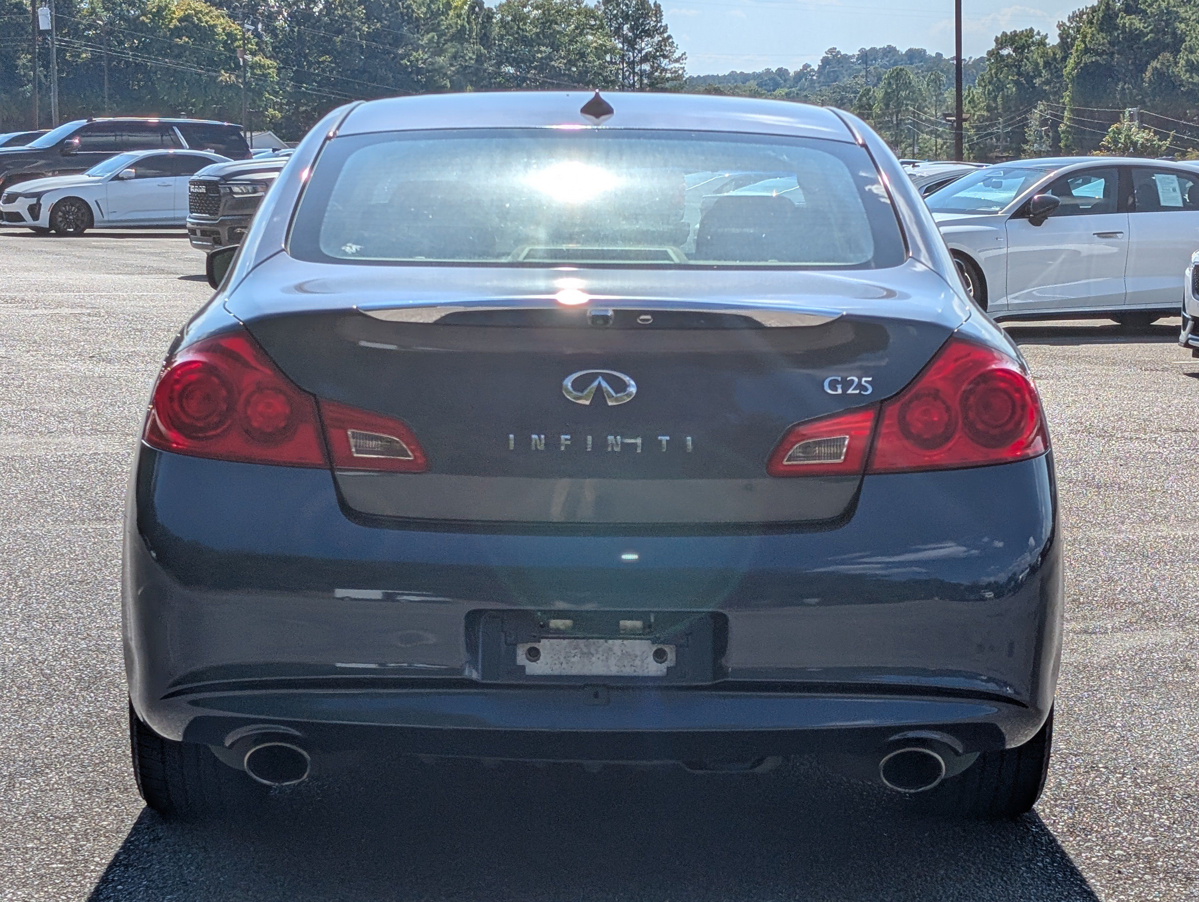 Used 2012 INFINITI G25 Journey RWD image 7
