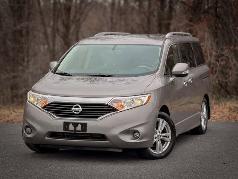 Used 2013 Nissan Quest SL image 1