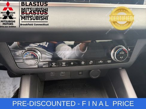 Used 2023 Mitsubishi Outlander 4WD Plug-In Hybrid image 25