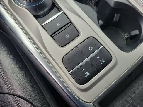 Certified 2023 Ford Explorer Limited w/ Limited Technology Package RWD image 33